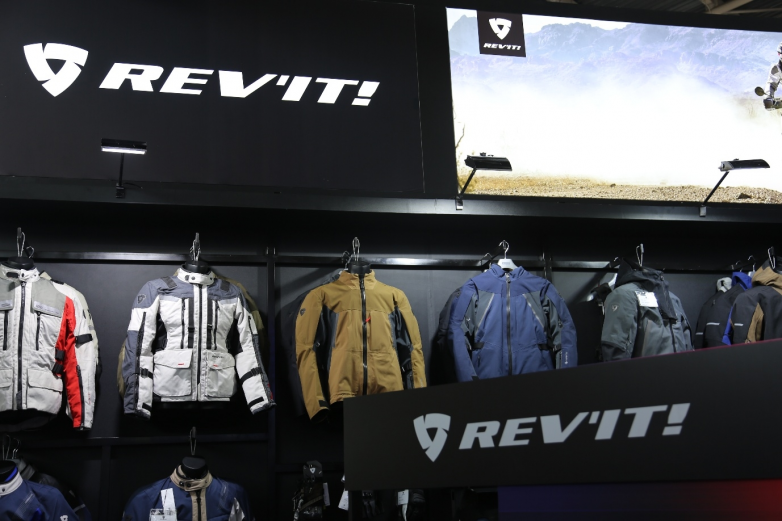 荷兰 REV'IT!:30 年守护骑行热爱,以设计、性能与创新定义摩托装备标准