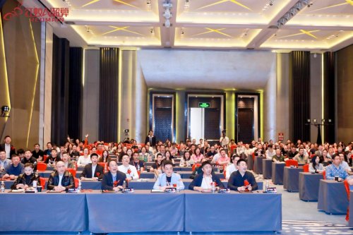 普通人也能当“算力房东”？红蚁AI超算开启普惠算力新纪元