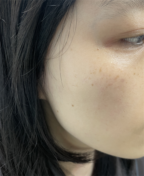 从代购洋货到"反向带货",我的行李箱里多了这些国货