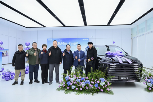 揭秘！东风风行星海V9老友高定版有哪些特别之处？