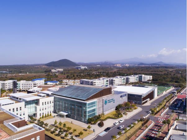 175年英式教育的精髓，在济州绽放：NLCS Jeju荣膺2025年韩国最佳IB学校