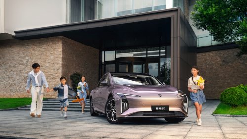 东风风行双车解读:一款助力赚钱,一款负责享乐