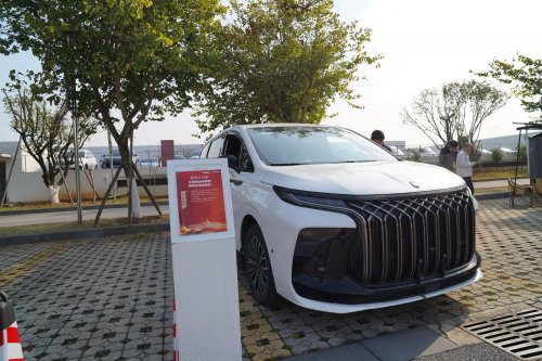 东风柳汽技术展落幕！风行星海V9解锁家庭出行新体验