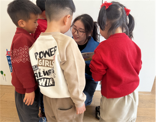 山东华宇工学院《童话方舟》团队走进德州天衢新区第六幼儿园开展实证研究