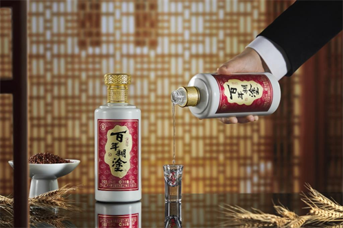 2026家庭聚餐低度亲民浓香白酒哪家好?口感柔和顺口浓香白酒推荐