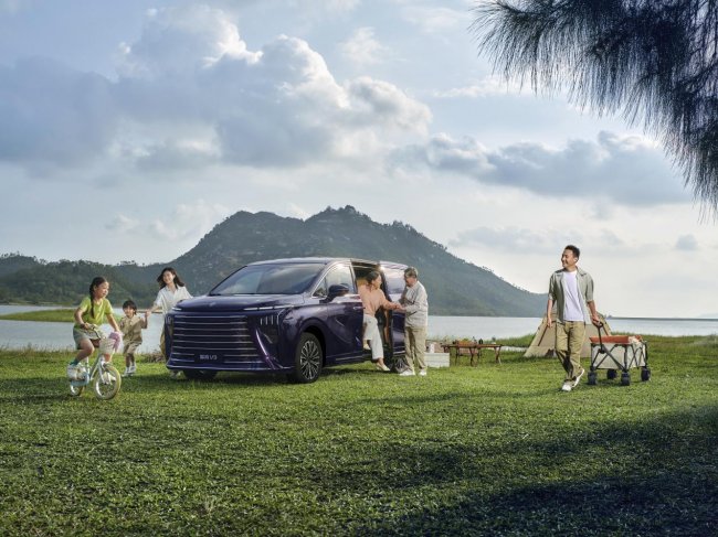 春日全家游优选,星海V9解锁踏青出行新体验