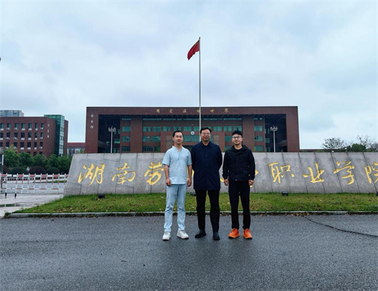 引领AI产教融合新革命！零壹岛牵头校政联动，重构超级个体孵化与智慧政务赋能新生态