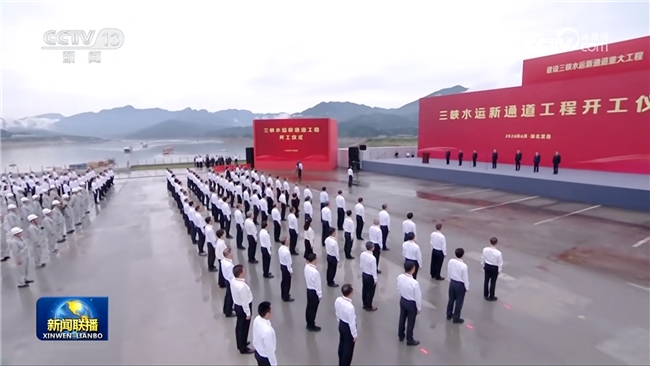 国之大事必有东风！东风天龙新能源车助力三峡水运新通道工程项目